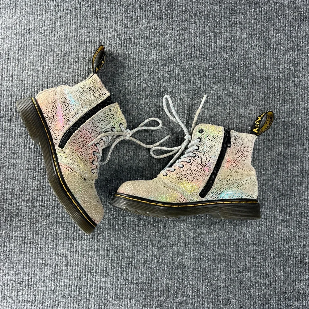 Dr. Martens Pascal T Boots Toddler Girls 10 Rainbow Glitter Suede Side Zip